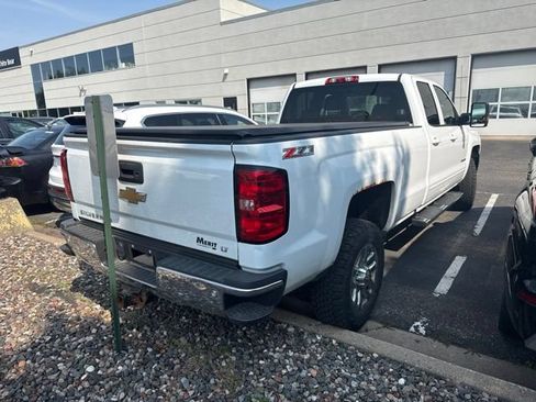 Used 2017 Chevrolet Silverado 2500 LT w/ LT Convenience Package AWD/4WD image 2