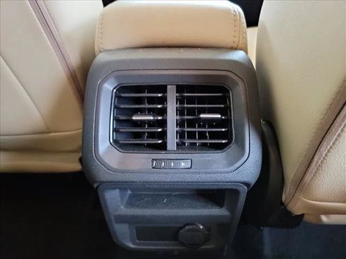 Used 2020 Volkswagen Tiguan S FWD image 17