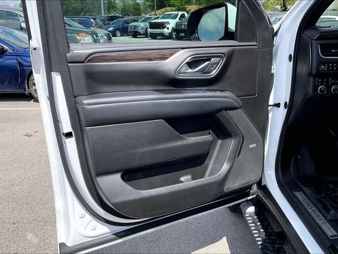 Used 2022 Chevrolet Tahoe Z71 AWD/4WD image 23