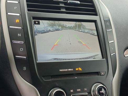 Used 2017 Lincoln MKC Reserve image 16