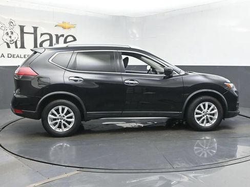 Used 2019 Nissan Rogue SV AWD/4WD image 36