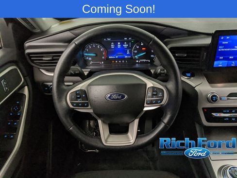 Certified 2023 Ford Explorer XLT w/ Class IV Trailer Tow Package image 10