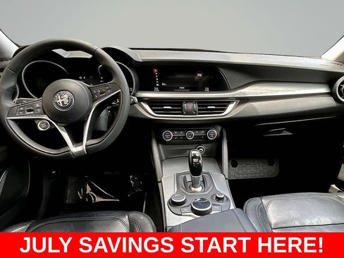 Used 2018 Alfa Romeo Stelvio Ti AWD/4WD image 8