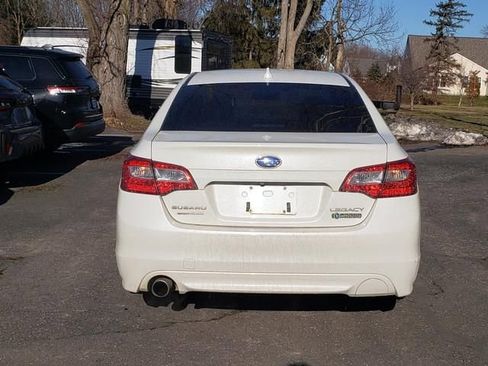 Used 2016 Subaru Legacy 2.5i Limited image 4