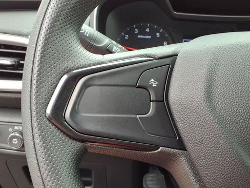 Certified 2023 Chevrolet TrailBlazer LS FWD image 15