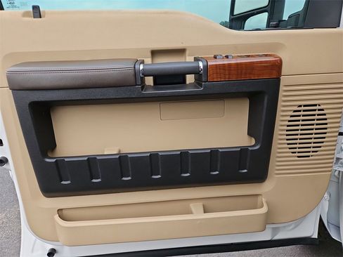 Used 2016 Ford F250 King Ranch w/ FX4 Off-Road Package image 22