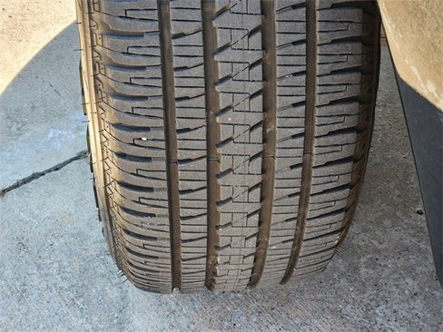 Used 2025 RAM 1500 Limited w/ Trailer Tow Group image 11