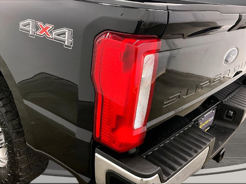 Used 2024 Ford F250 XL AWD/4WD image 24