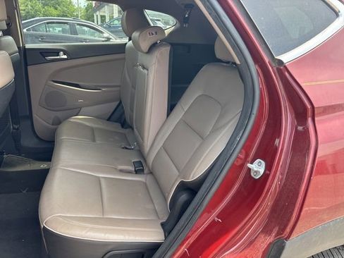 Used 2019 Hyundai Tucson Limited FWD image 14