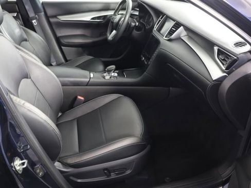 Used 2022 INFINITI QX50 Essential image 24