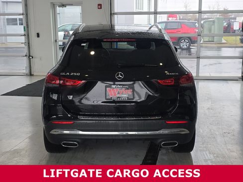Used 2023 Mercedes-Benz GLA 250 4MATIC image 14