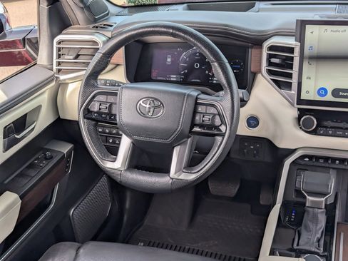 Used 2024 Toyota Sequoia Capstone image 16