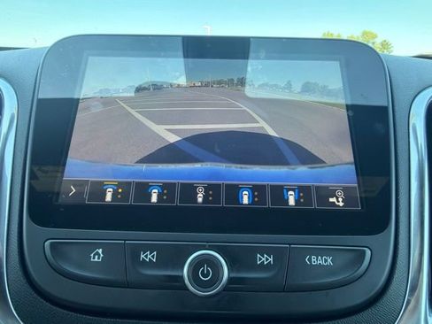 Used 2019 Chevrolet Equinox Premier FWD image 32