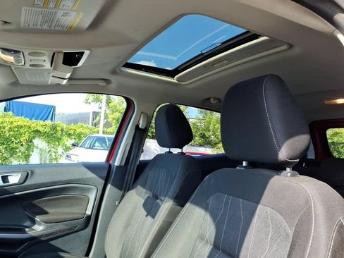 Used 2019 Ford EcoSport SE FWD image 17