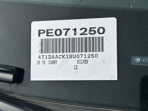 Used 2025 Toyota Camry LE FWD image 15