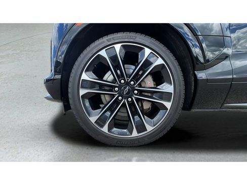 Certified 2025 Chevrolet Blazer EV SS AWD/4WD image 34
