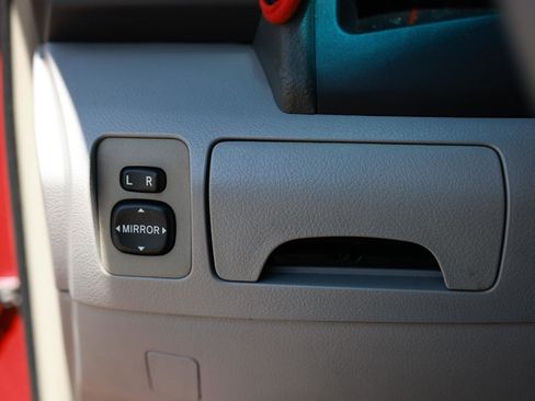 Used 2009 Toyota Camry LE image 36