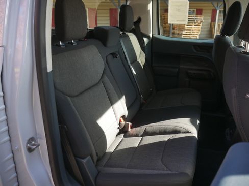 New 2025 Ford Maverick XLT w/ XLT Luxury Package image 26