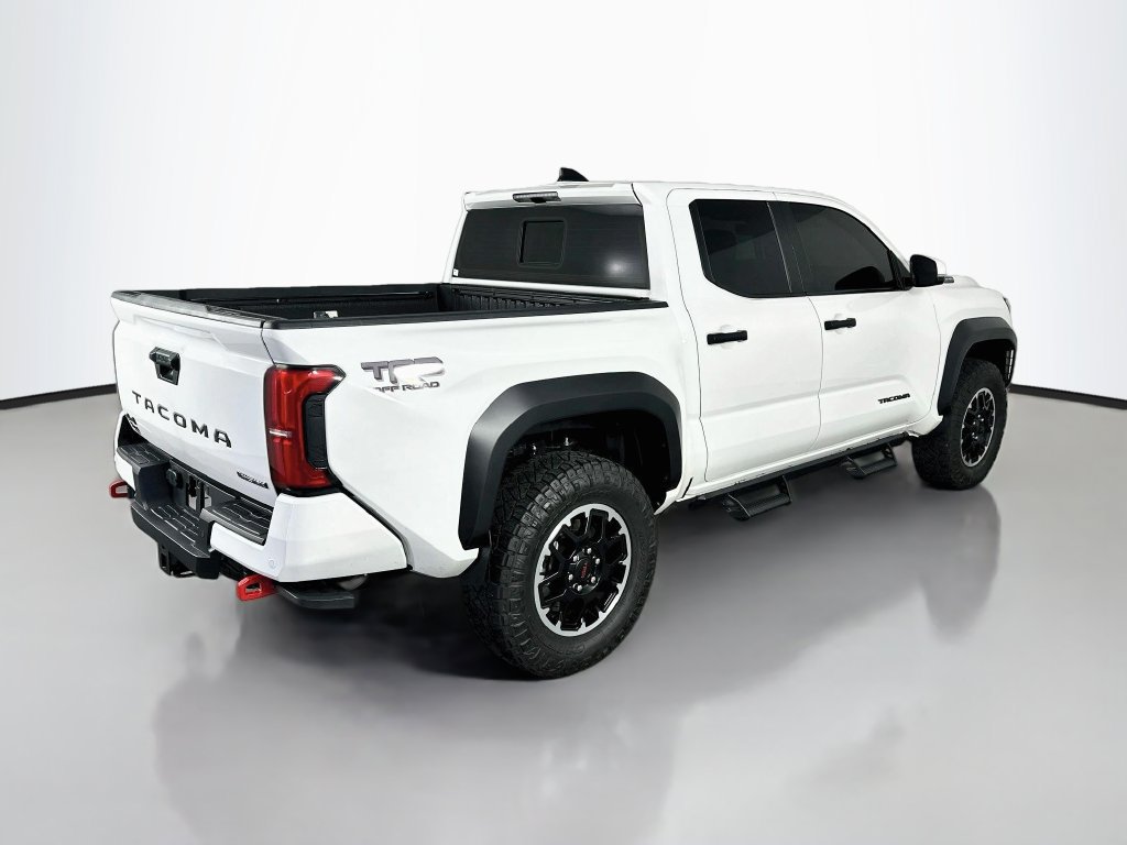 Used 2025 Toyota Tacoma TRD Off-Road w/ TRD Off Road Upgrade Package AWD/4WD image 7