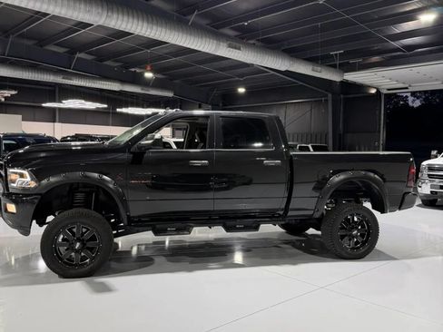 Used 2016 RAM 2500 Big Horn w/ Black Appearance Group AWD/4WD image 4