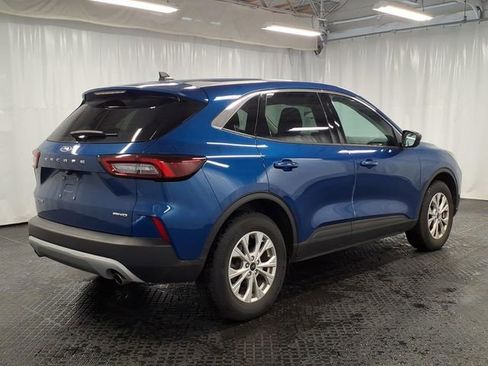 Used 2023 Ford Escape Active AWD/4WD image 8