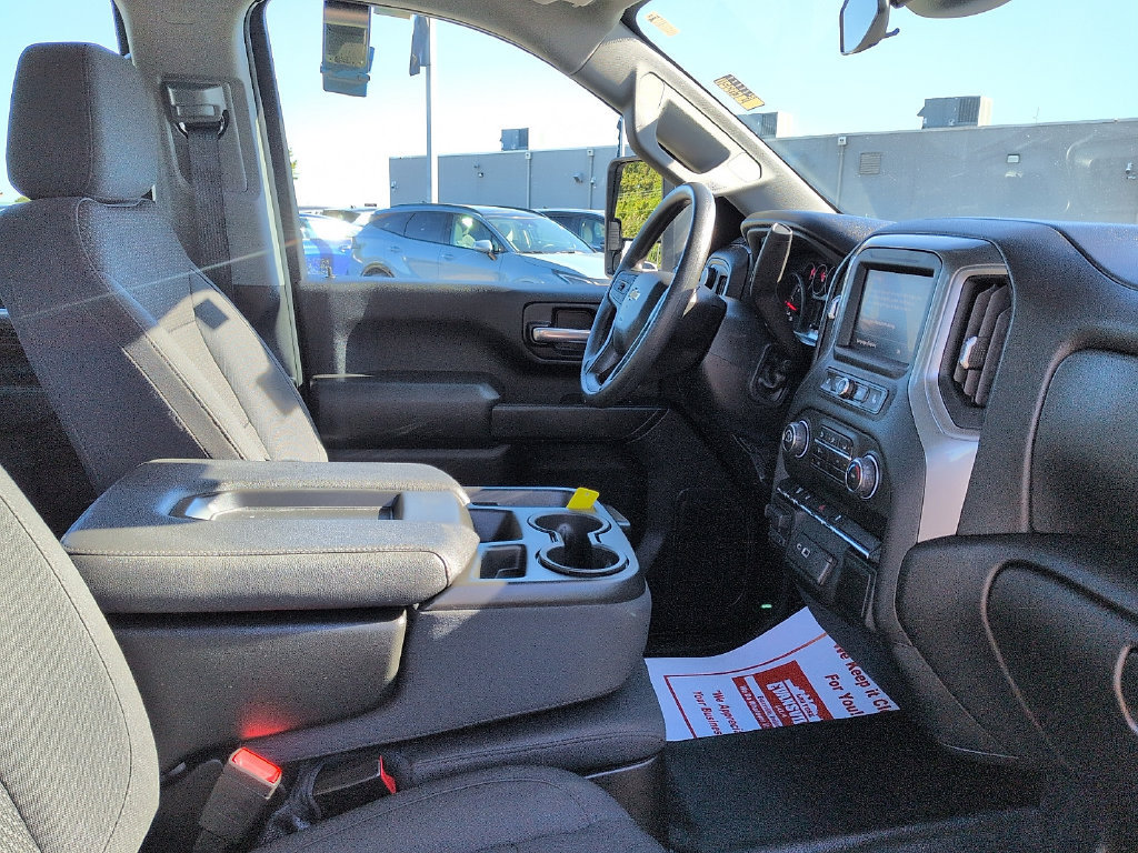 Used 2025 Chevrolet Silverado 3500 W/T AWD/4WD image 7