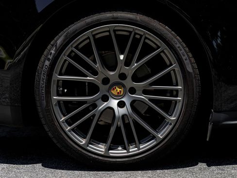 Used 2023 Porsche Panamera Platinum Edition RWD image 36