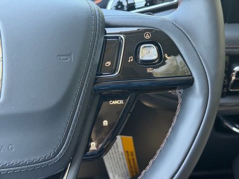 New 2026 Lincoln Aviator Reserve AWD/4WD image 30