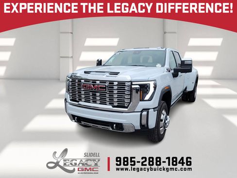 New 2026 GMC Sierra 3500 Denali w/ Denali Reserve Package AWD/4WD image 1