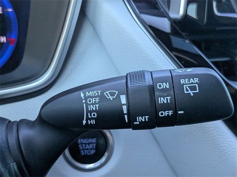 Used 2021 Toyota Corolla XSE image 29