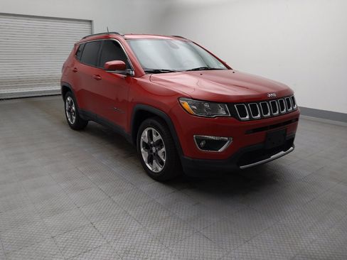 Used 2019 Jeep Compass Limited FWD image 13