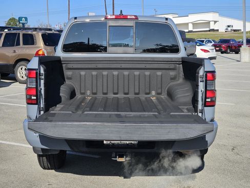 Used 2022 Nissan Frontier Pro-X w/ Technology Package image 14