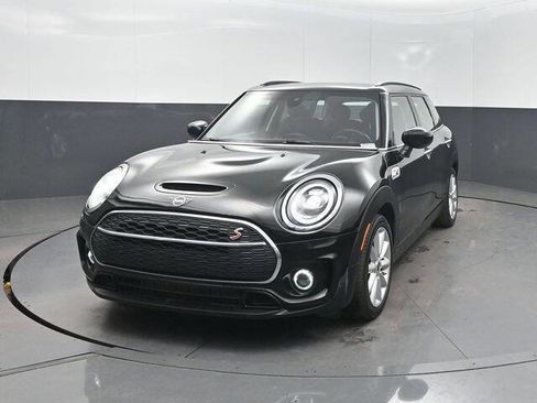 Used 2020 MINI Cooper Clubman S image 1