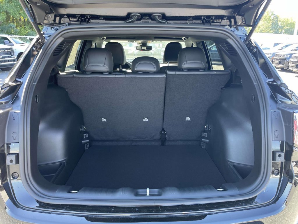 New 2027 Jeep Compass Latitude AWD/4WD image 41
