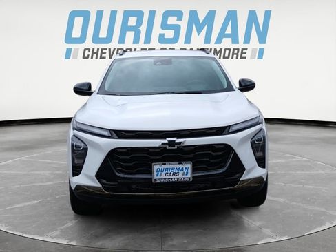 Used 2025 Chevrolet Trax ACTIV w/ Driver Confidence Package image 8