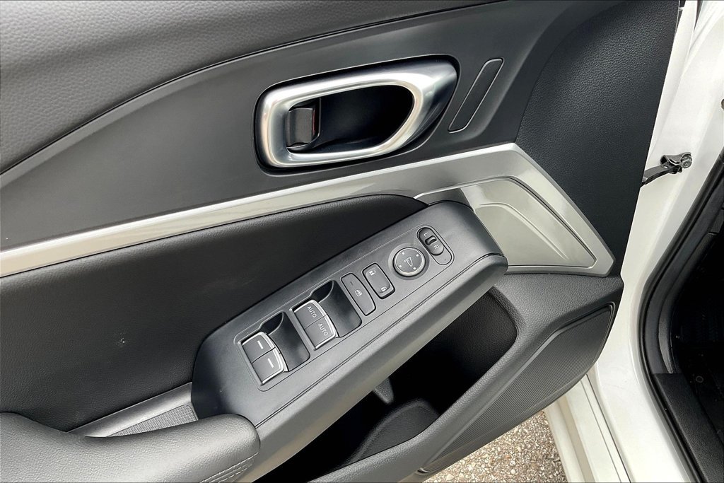 Used 2025 Acura Integra FWD image 14