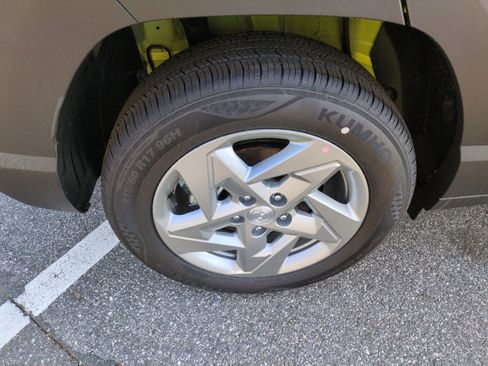 New 2026 Hyundai Kona SE FWD image 9