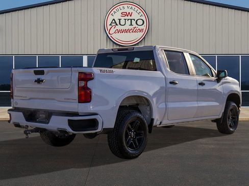 Used 2021 Chevrolet Silverado 1500 Custom Trail Boss image 7