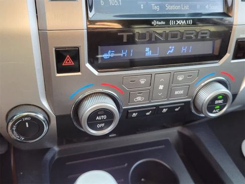 Used 2015 Toyota Tundra Platinum image 20