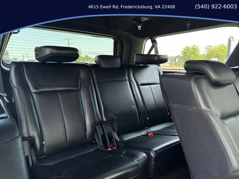 Used 2019 Ford Expedition Max XLT w/ Equipment Group 201A AWD/4WD image 15