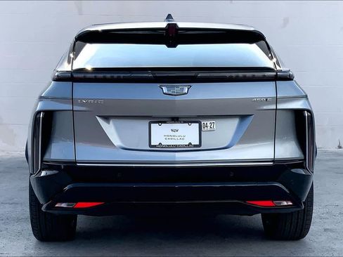 Used 2024 Cadillac Lyriq Luxury image 6