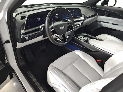 Certified 2024 Cadillac Lyriq Luxury w/ LPO, Floor Liner Package AWD/4WD image 22