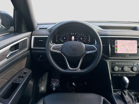 Used 2022 Volkswagen Atlas Cross Sport SE image 22