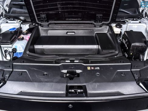 Used 2023 Hyundai Ioniq 5 Limited w/ Cargo Package image 11