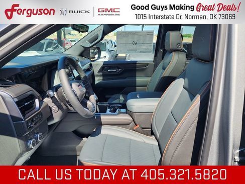 New 2026 GMC Yukon AT4 w/ AT4 Premium Package AWD/4WD image 15