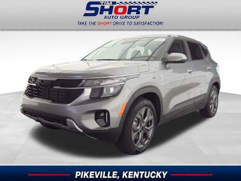 Used 2026 Kia Seltos LX AWD/4WD image 1