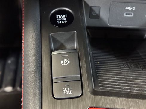 New 2026 Nissan Kicks SR w/ SR Premium Package image 36