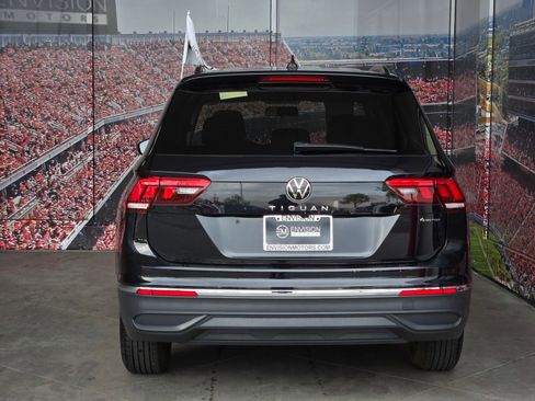 Used 2022 Volkswagen Tiguan S AWD/4WD image 7