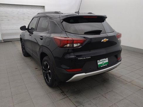 Used 2021 Chevrolet TrailBlazer LT w/ Convenience Package FWD image 5
