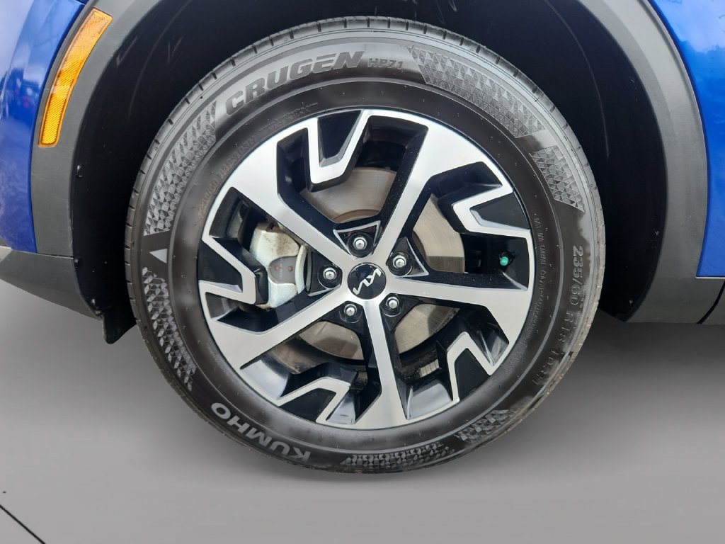 Certified 2024 Kia Sportage EX AWD/4WD image 7